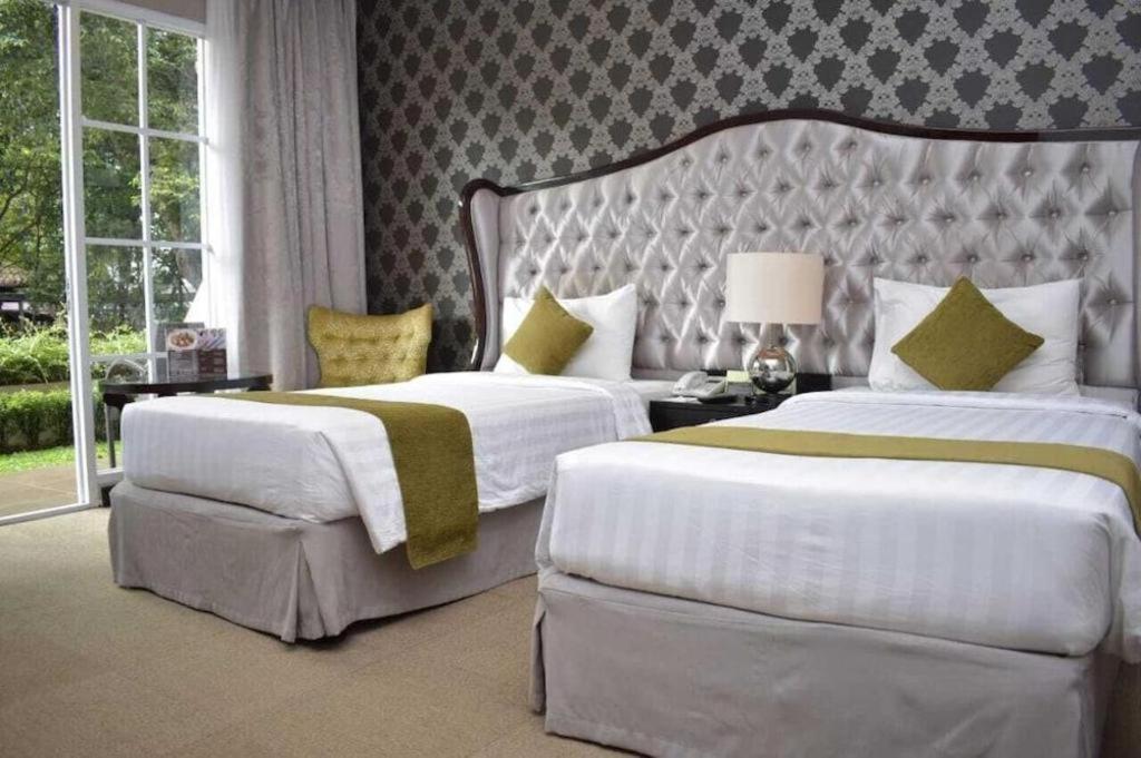 The Mirah Hotel Богор Экстерьер фото