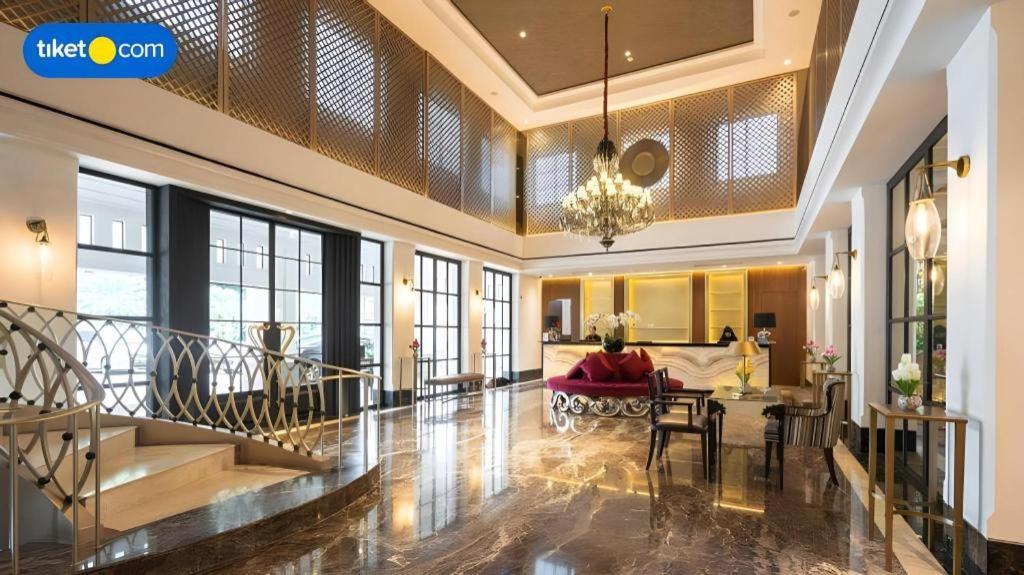 The Mirah Hotel Богор Экстерьер фото